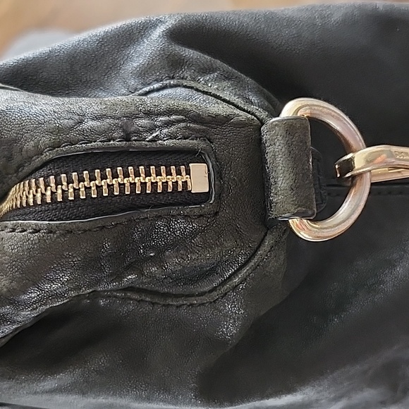 Michael Kors Handbag - Picture 2 of 7